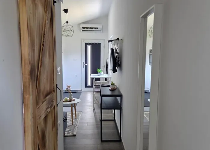 Vakantiehuis Ceca*** *